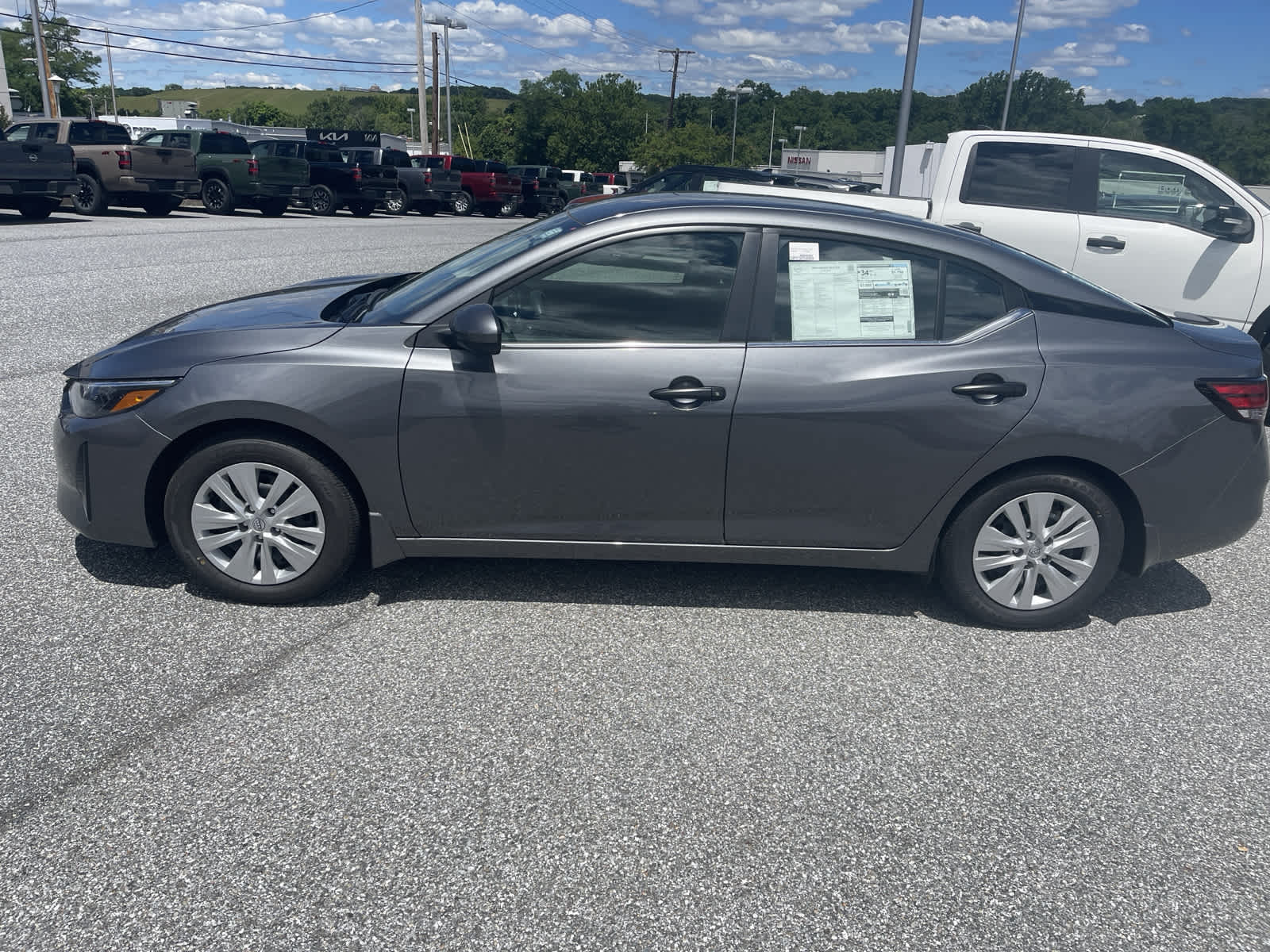2024 Nissan Sentra S photo 2