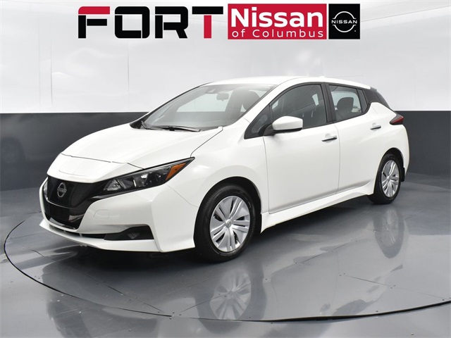 2024 Nissan LEAF