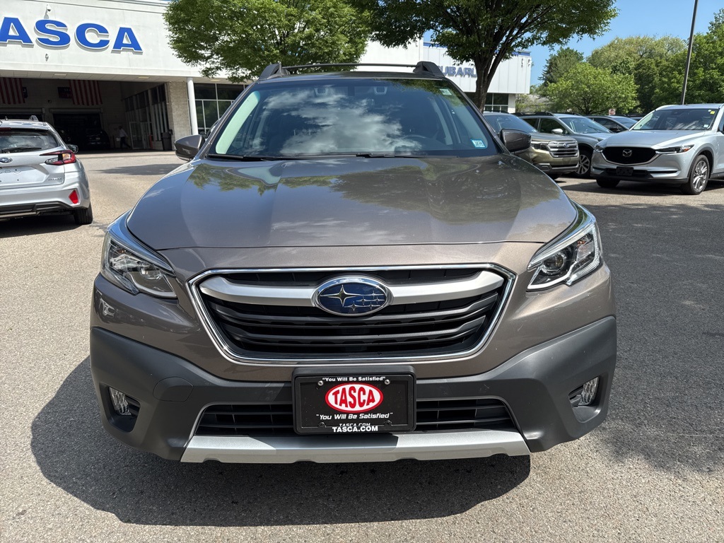 2022 Subaru Outback Limited photo 2