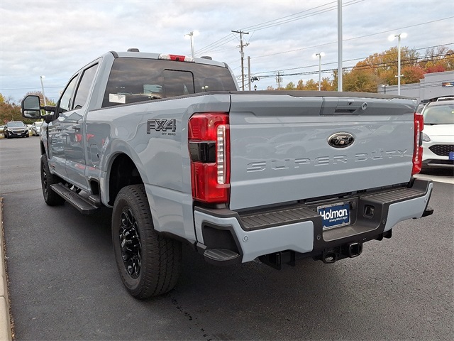 2026 Ford F-250 Lariat photo 4