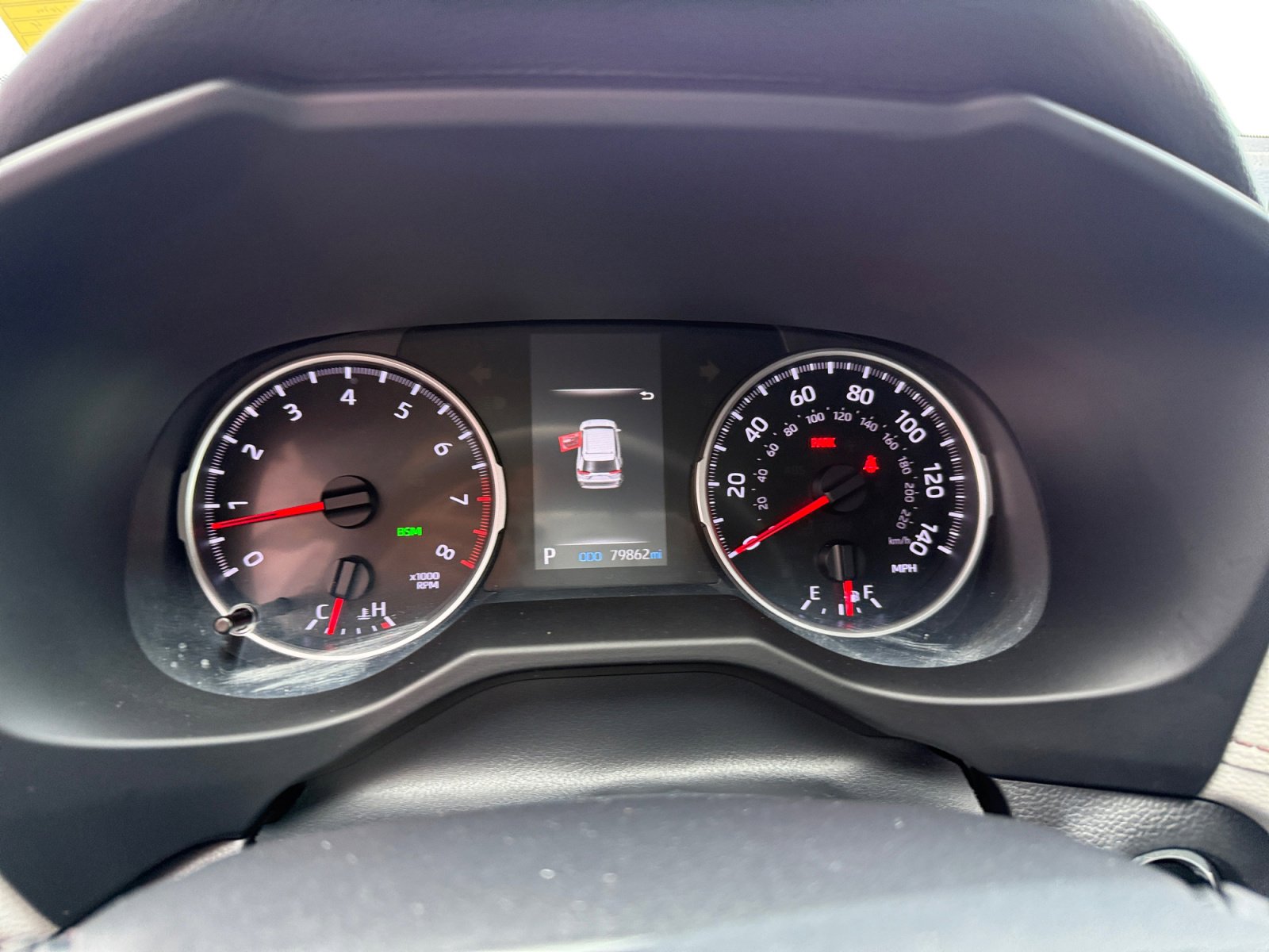 2021 Toyota RAV4 XLE photo 11
