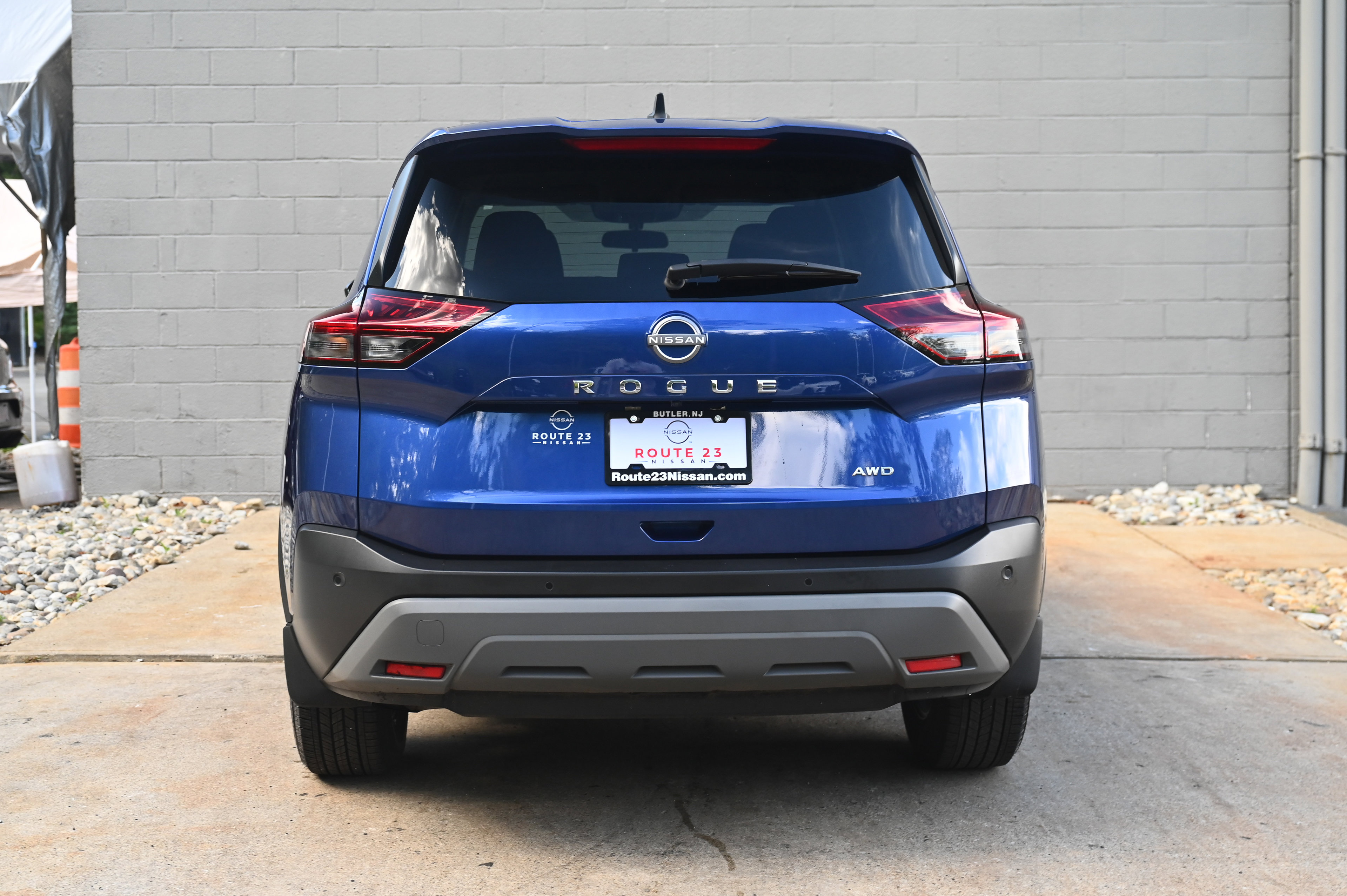 2023 Nissan Rogue S photo 3