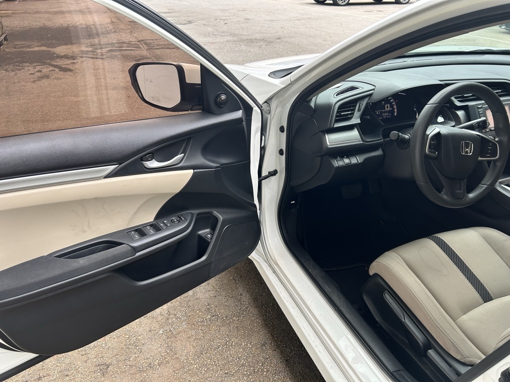2016 Honda Civic LX photo 3