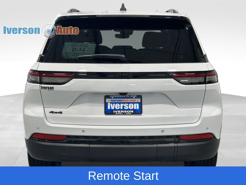 2024 Jeep Grand Cherokee Altitude X photo 3