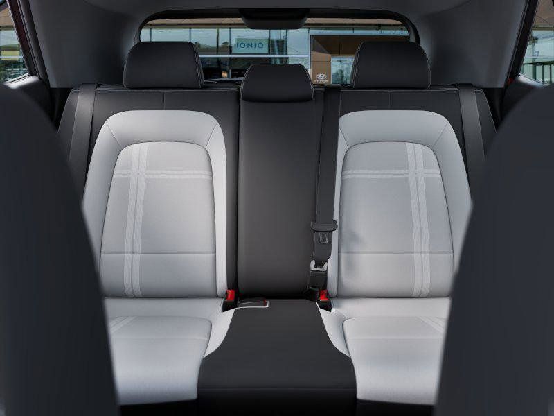 2026 Hyundai Venue SEL photo 3