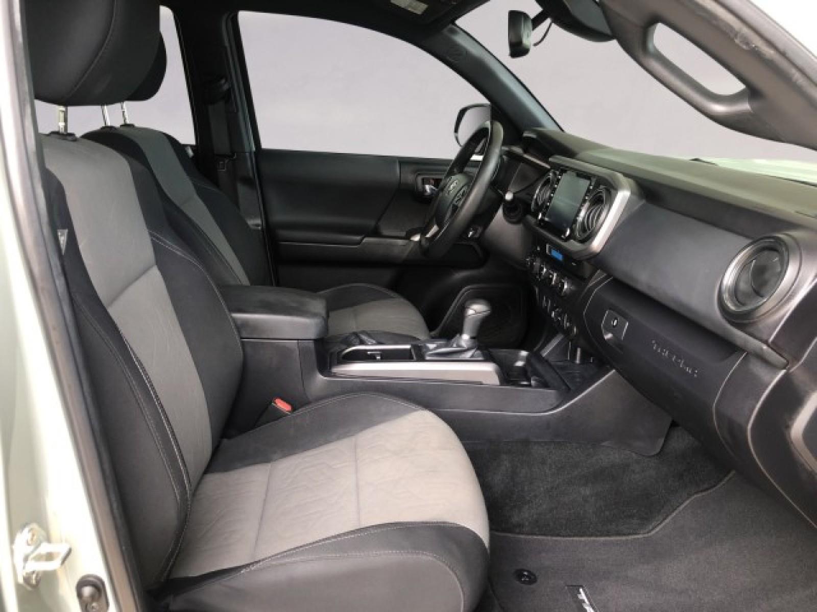 2023 Toyota Tacoma 4x4 TRD Sport Double Cab V6 photo 11
