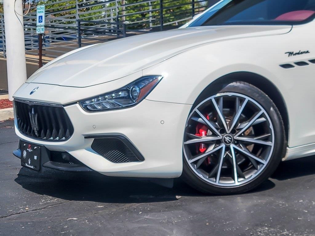 2022 Maserati Ghibli Modena Q4 photo 2
