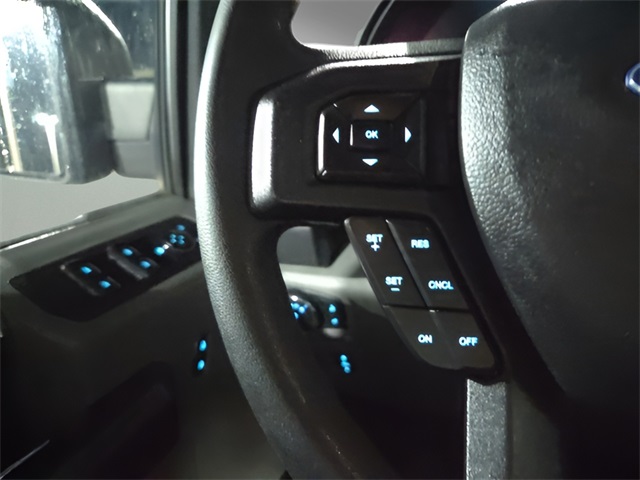 2020 Ford F-150 XLT photo 19