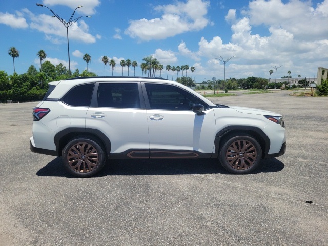 2025 Subaru Forester Sport photo 2