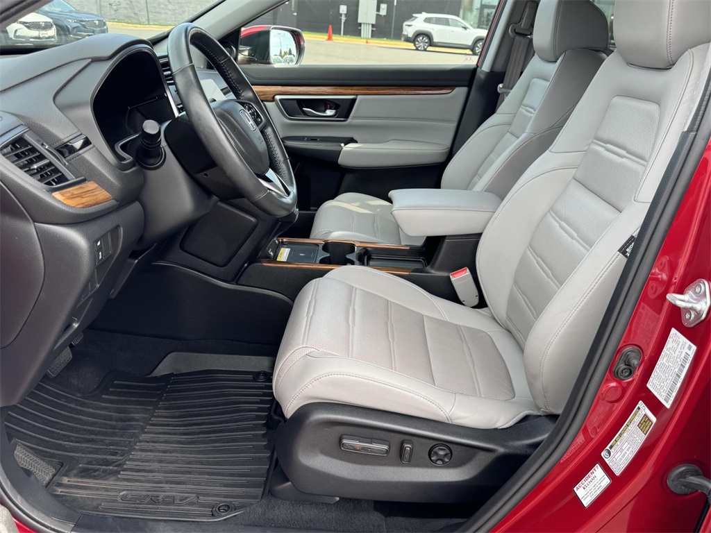 2021 Honda CR-V Touring photo 14