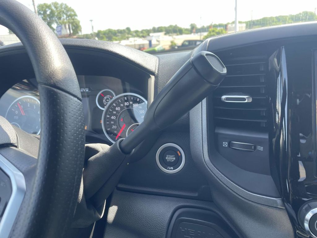 2025 Ram 2500 Tradesman photo 31