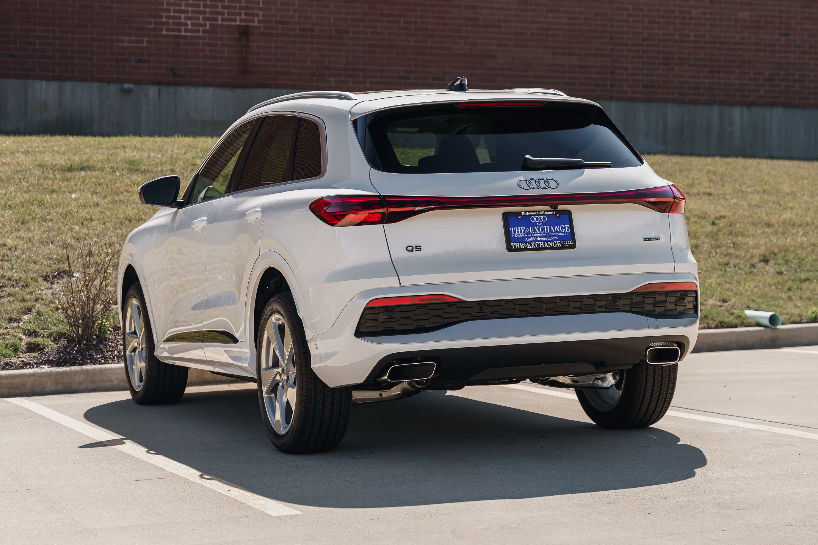 2025 Audi Q5 Premium Plus photo 5