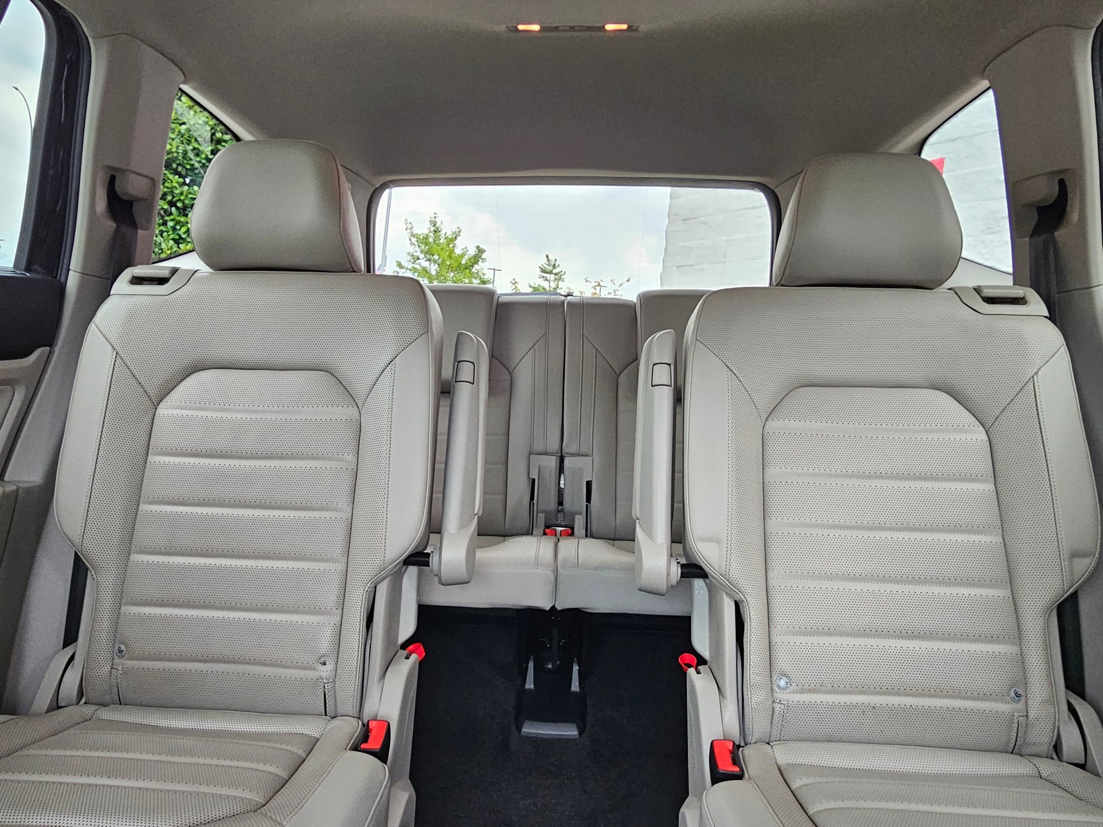 2019 Volkswagen Atlas V6 SEL Premium photo 20