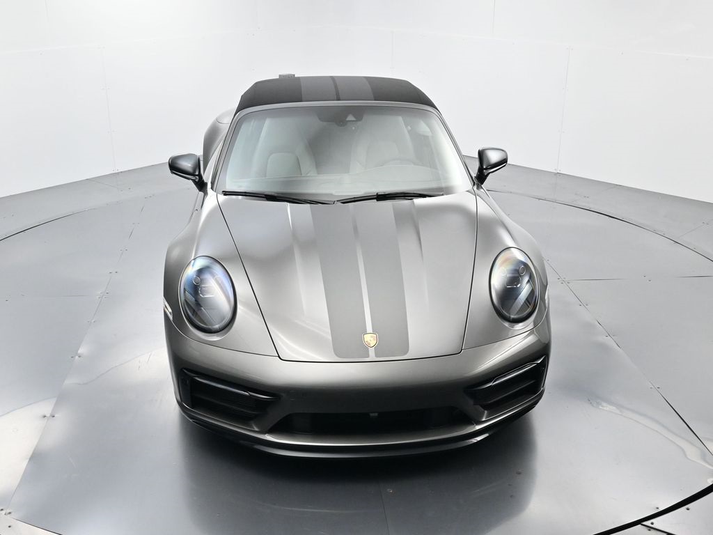 2024 Porsche 911 GTS photo 28
