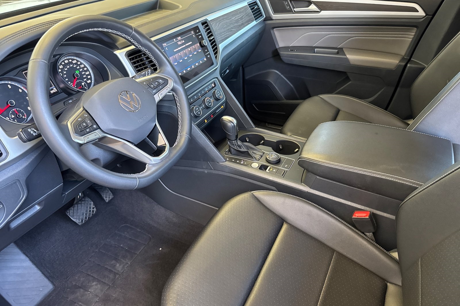 2021 Volkswagen Atlas V6 SE Technology photo 10
