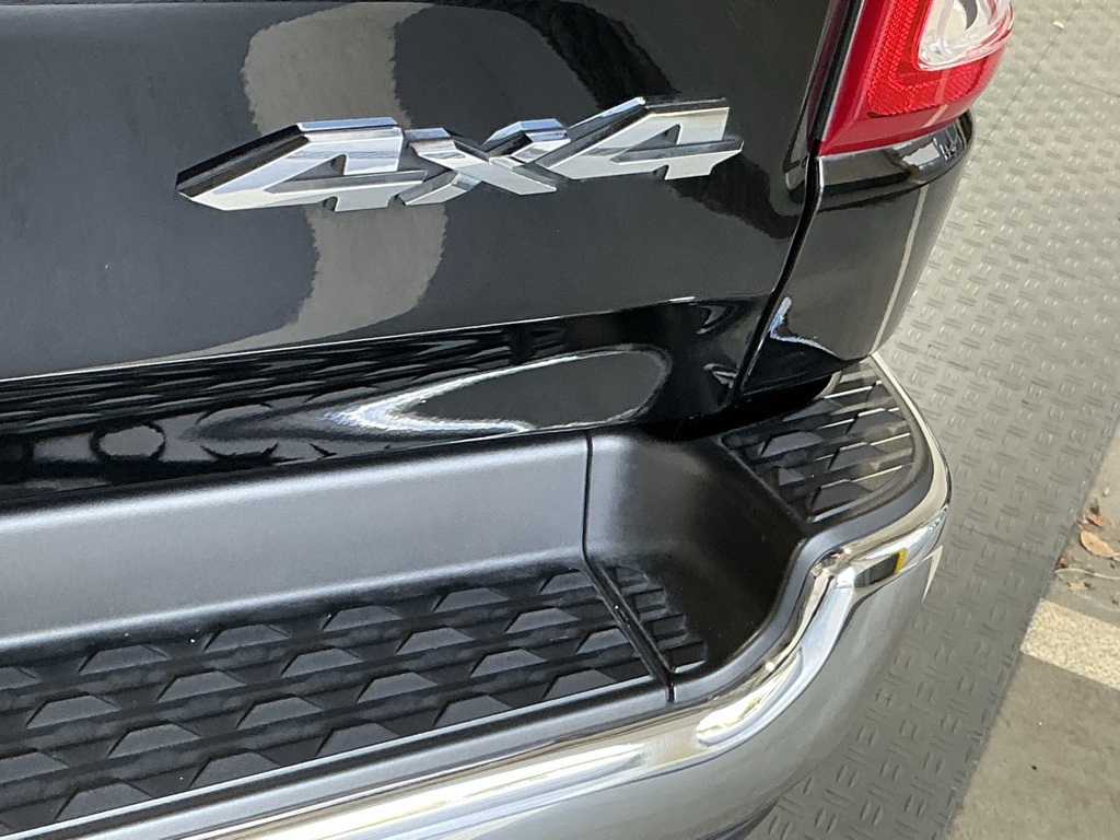 2024 Ram 1500 Big Horn Lone Star photo 3