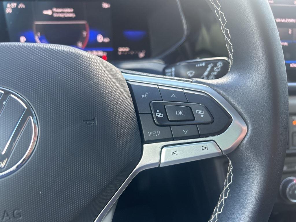 2022 Volkswagen Taos SE photo 13