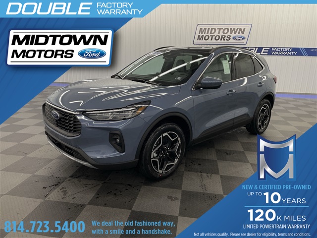 2026 Ford Escape Platinum's photo