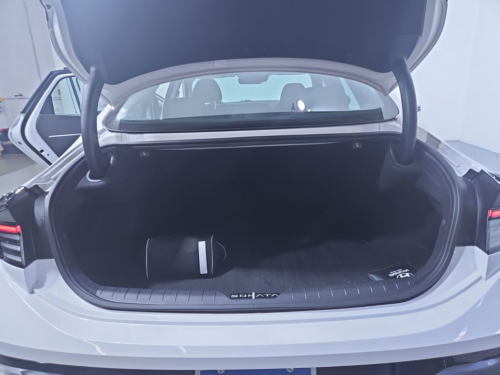 2024 Hyundai Sonata SEL Convenience photo 22