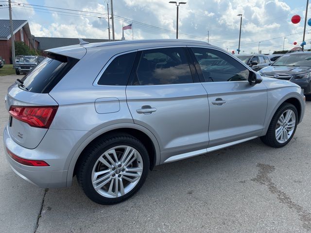 2018 Audi Q5 2.0T Premium photo 5