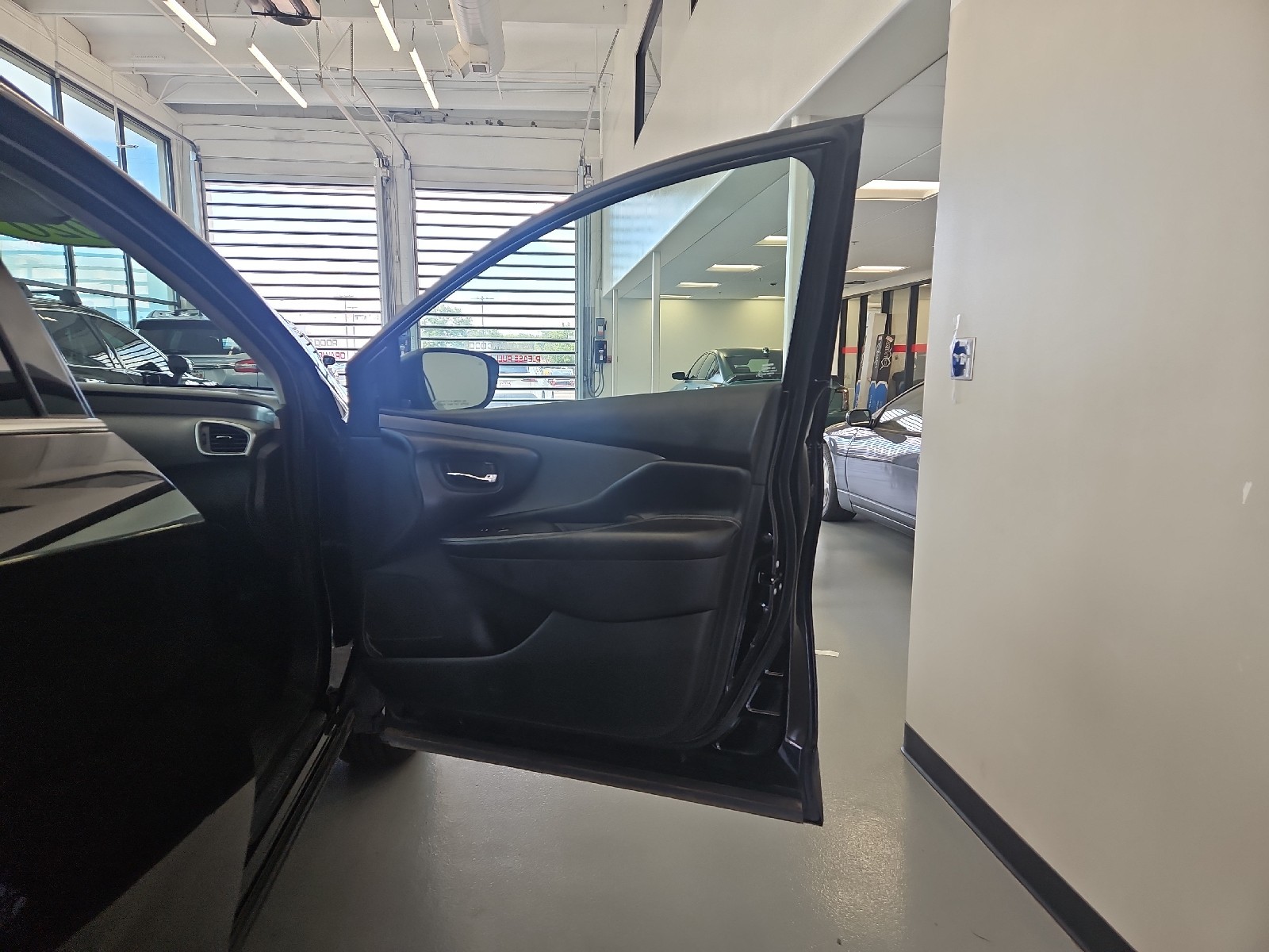 Used 2020 BLACK Nissan SV image 16