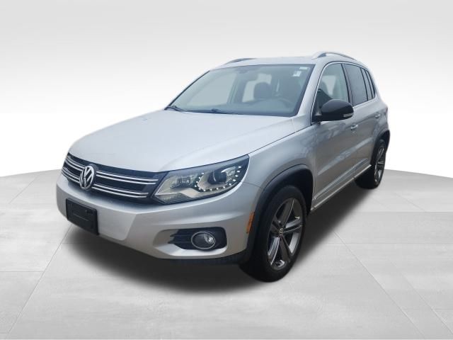 2017 Volkswagen Tiguan Sport's photo
