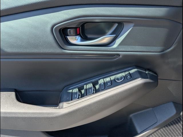2025 Honda Accord 1.5T SE photo 19