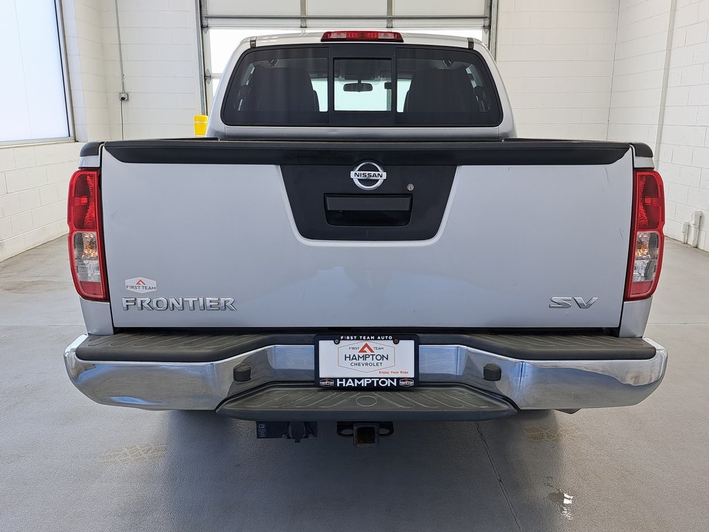 2019 Nissan Frontier SV photo 3