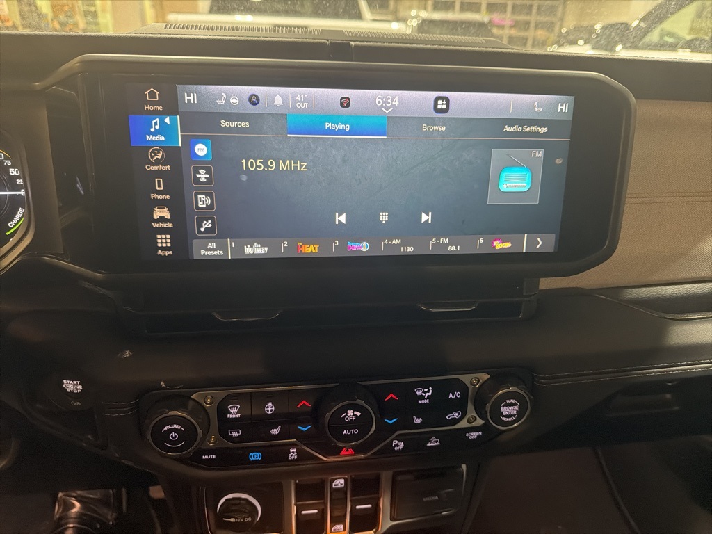 2025 JEEP WRANGLER - Image 9