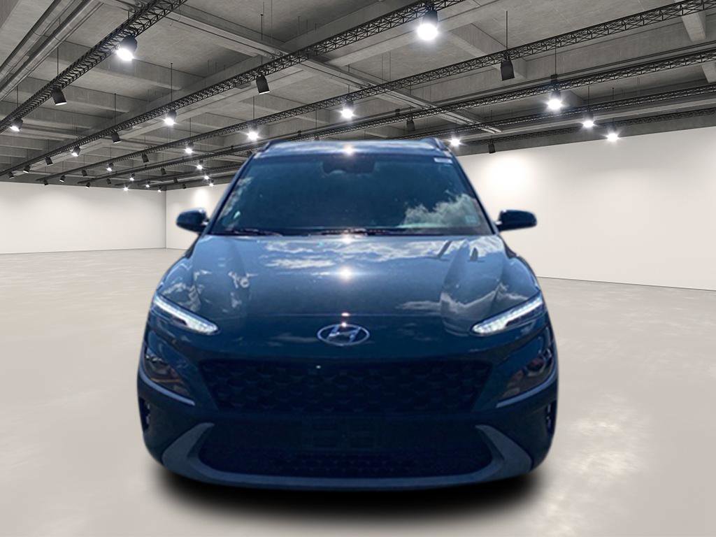 2022 Hyundai Kona SEL photo 2