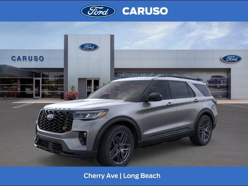 2025 Ford Explorer ST's photo