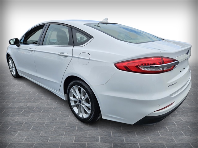 2020 Ford Fusion Hybrid SE photo 4