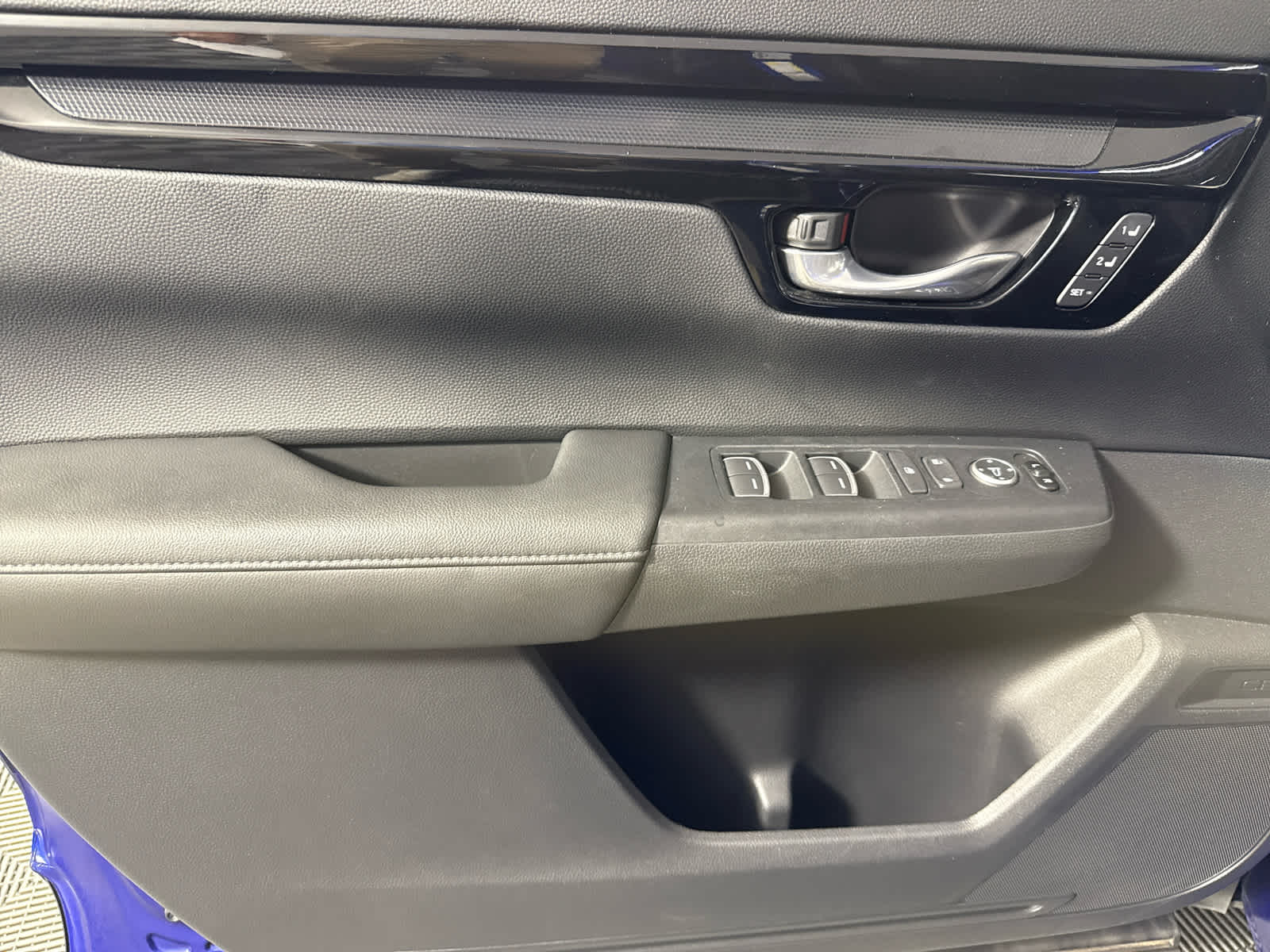 2023 Honda CR-V EX-L photo 14