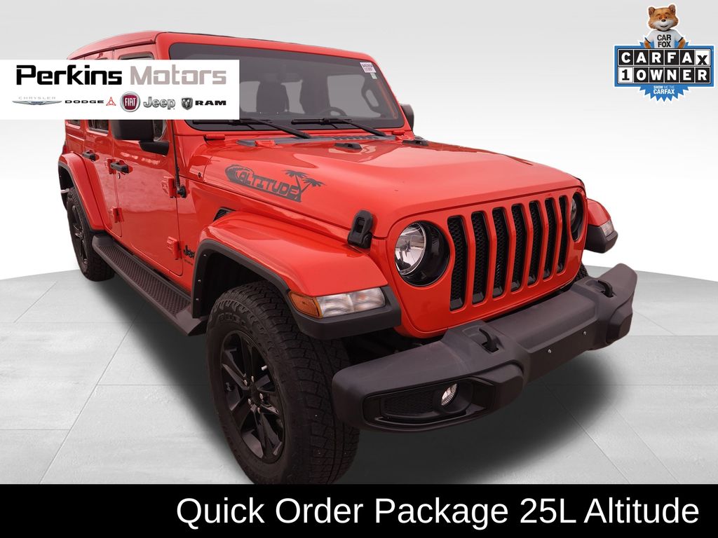 2023 Jeep Wrangler 4-Door Sahara Altitude's photo