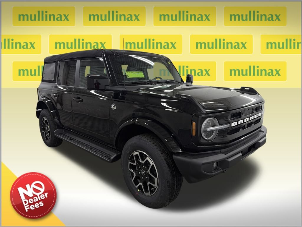 2025 Ford Bronco 4-Door Outer Banks's photo