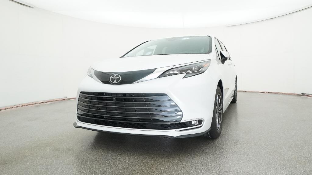 2026 Toyota Sienna Platinum photo 4