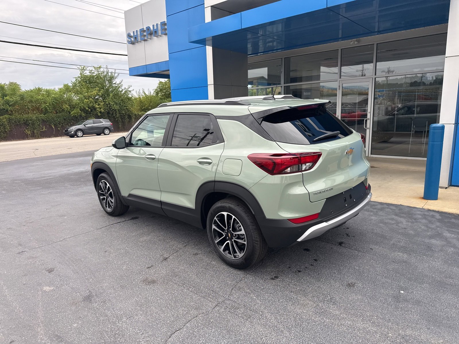 2026 Chevrolet Trailblazer LT photo 3