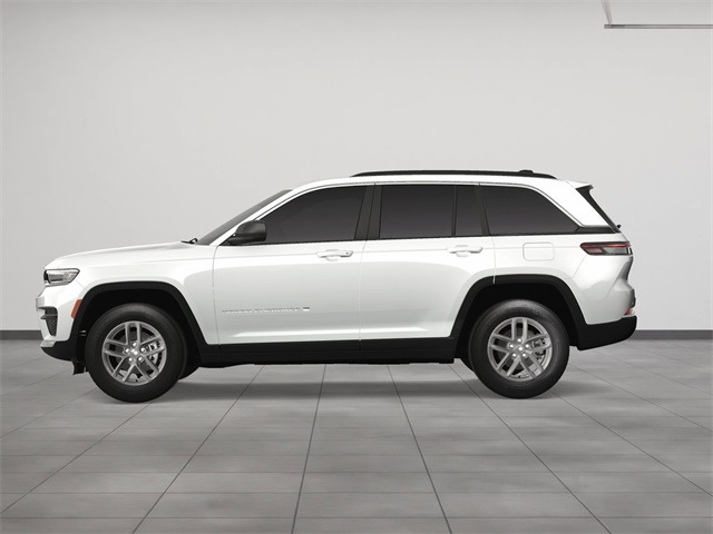 2025 Jeep Grand Cherokee Laredo X photo 3