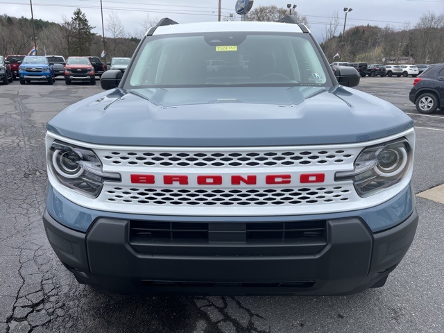 2025 Ford Bronco Sport Heritage photo 2