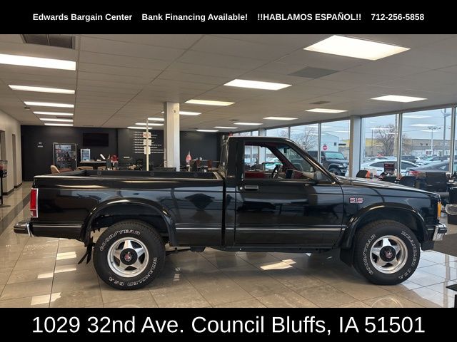 1988 GMC S Truck's photo