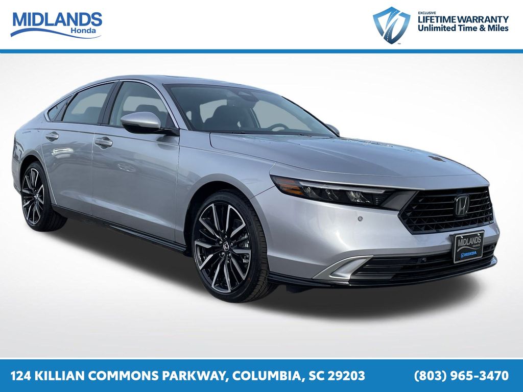 2025 Honda Accord Hybrid Touring's photo