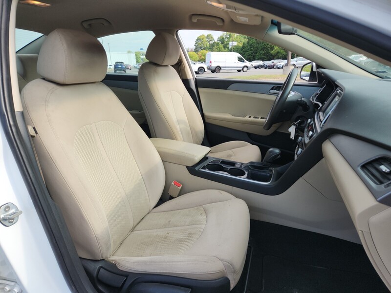 2019 Hyundai Sonata SE photo 16