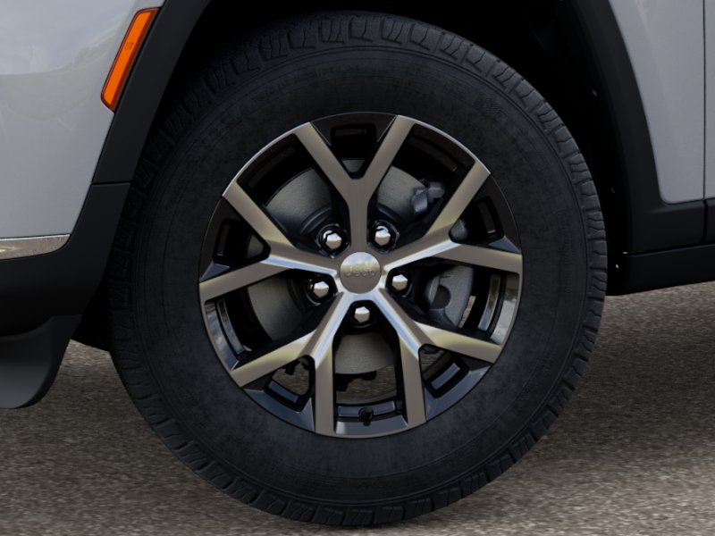 2025 Jeep Grand Cherokee Limited photo 4