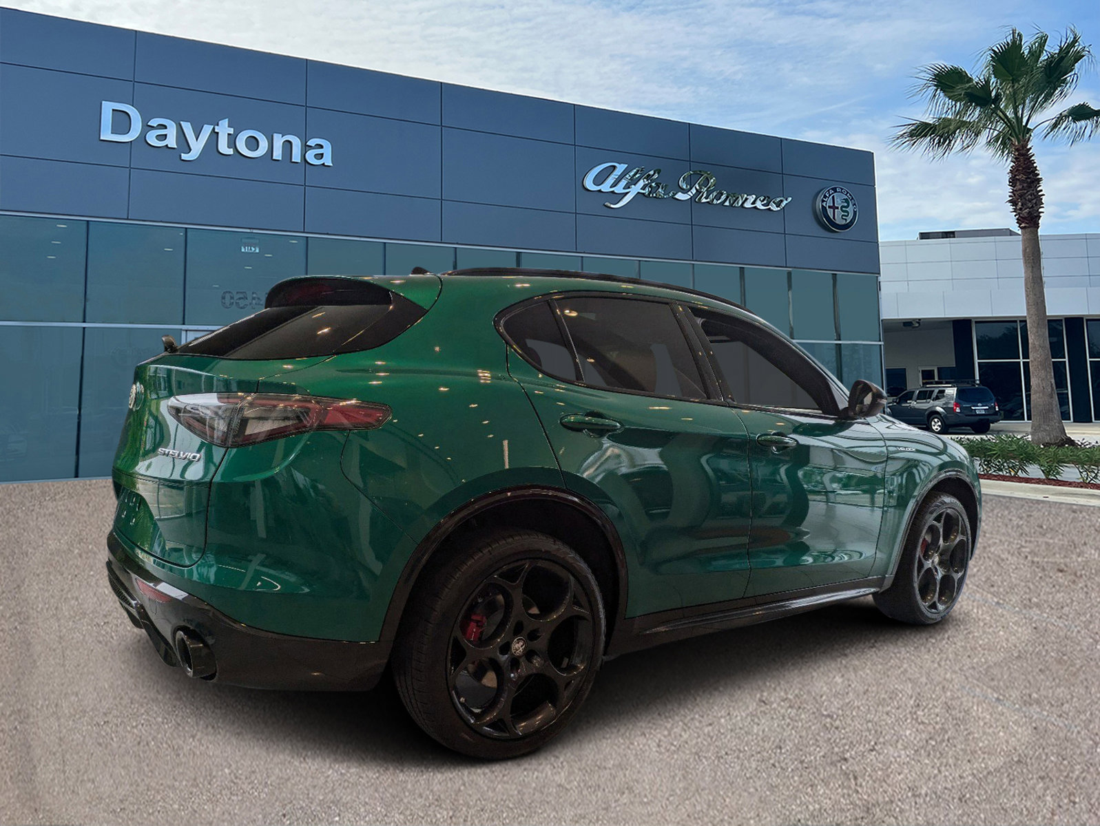 2025 Alfa Romeo Stelvio Sprint Base photo 3