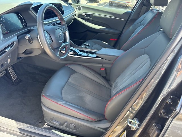2022 Hyundai Sonata SEL Plus photo 11