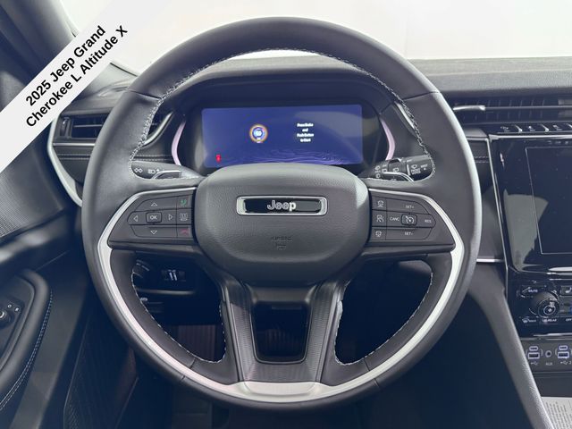 2025 Jeep Grand Cherokee Altitude X photo 23