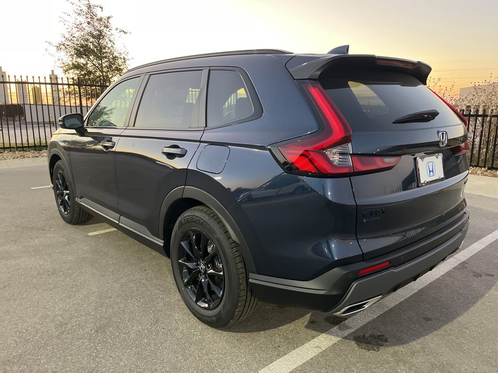 2026 Honda CR-V Hybrid Sport-L photo 4