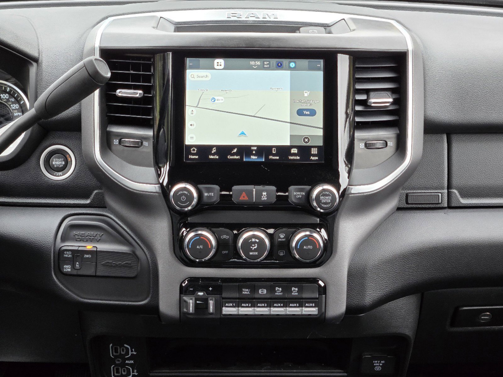 2024 Ram 2500 Big Horn photo 18
