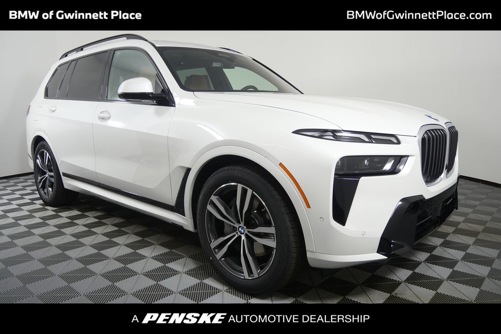 2026 BMW X7 40i's photo