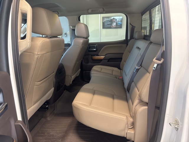 2018 Chevrolet Silverado 3500HD LTZ photo 19
